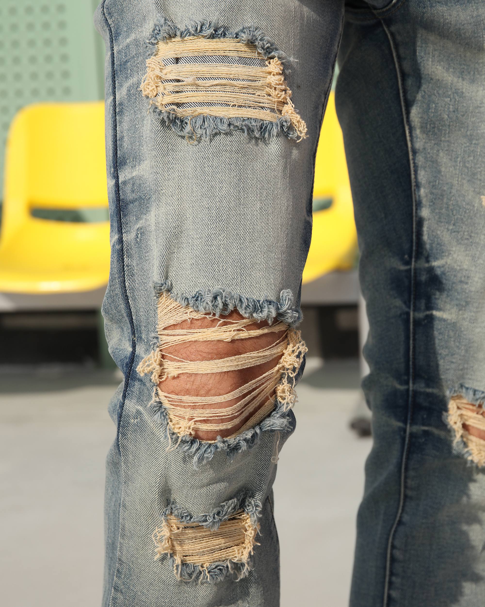 Men’s Vintage Blue Knee-Ripped Patched Slim Fit Jeans