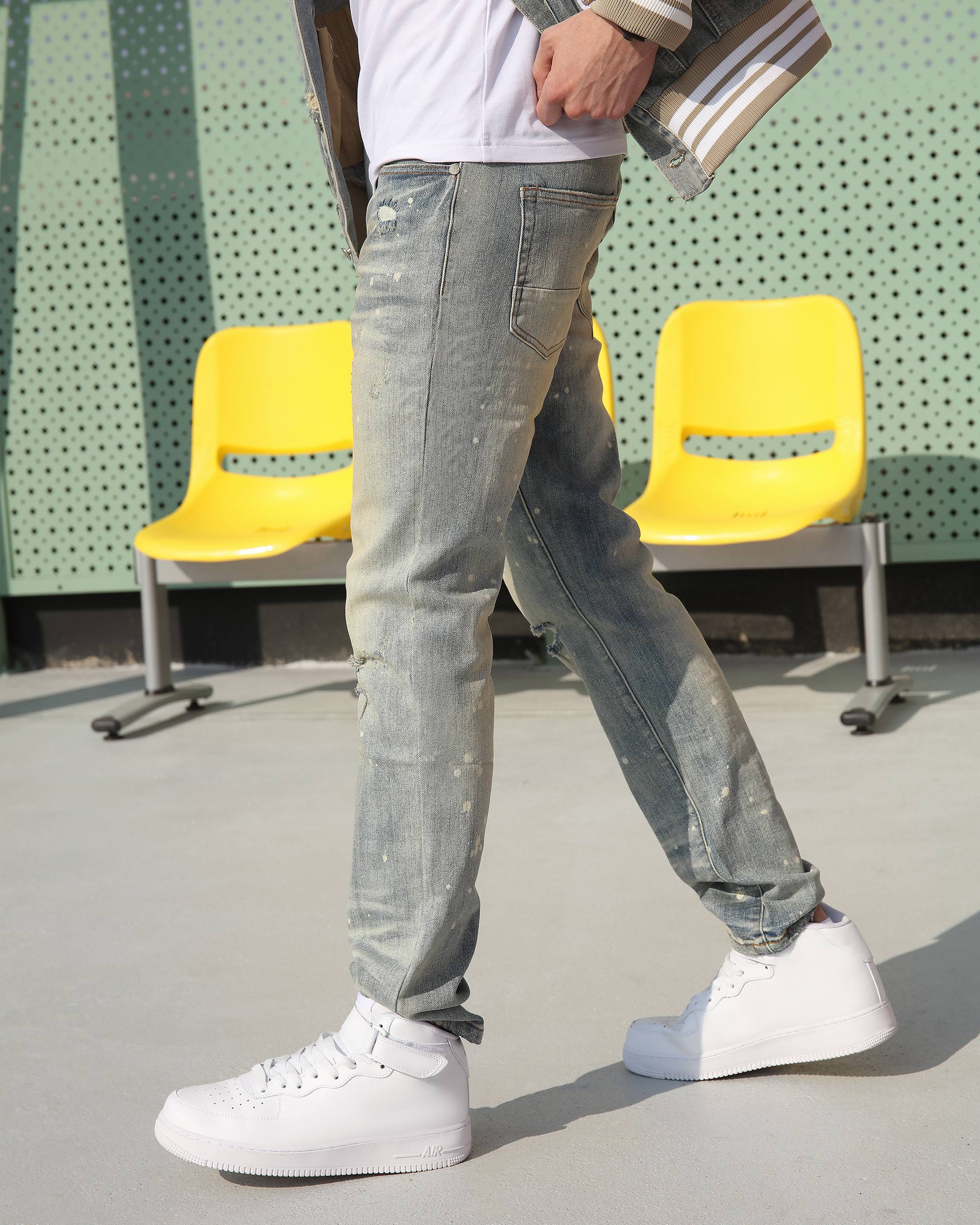 Stylish & Vintage Light Blue Paint-Splatter Slim Jeans for Men