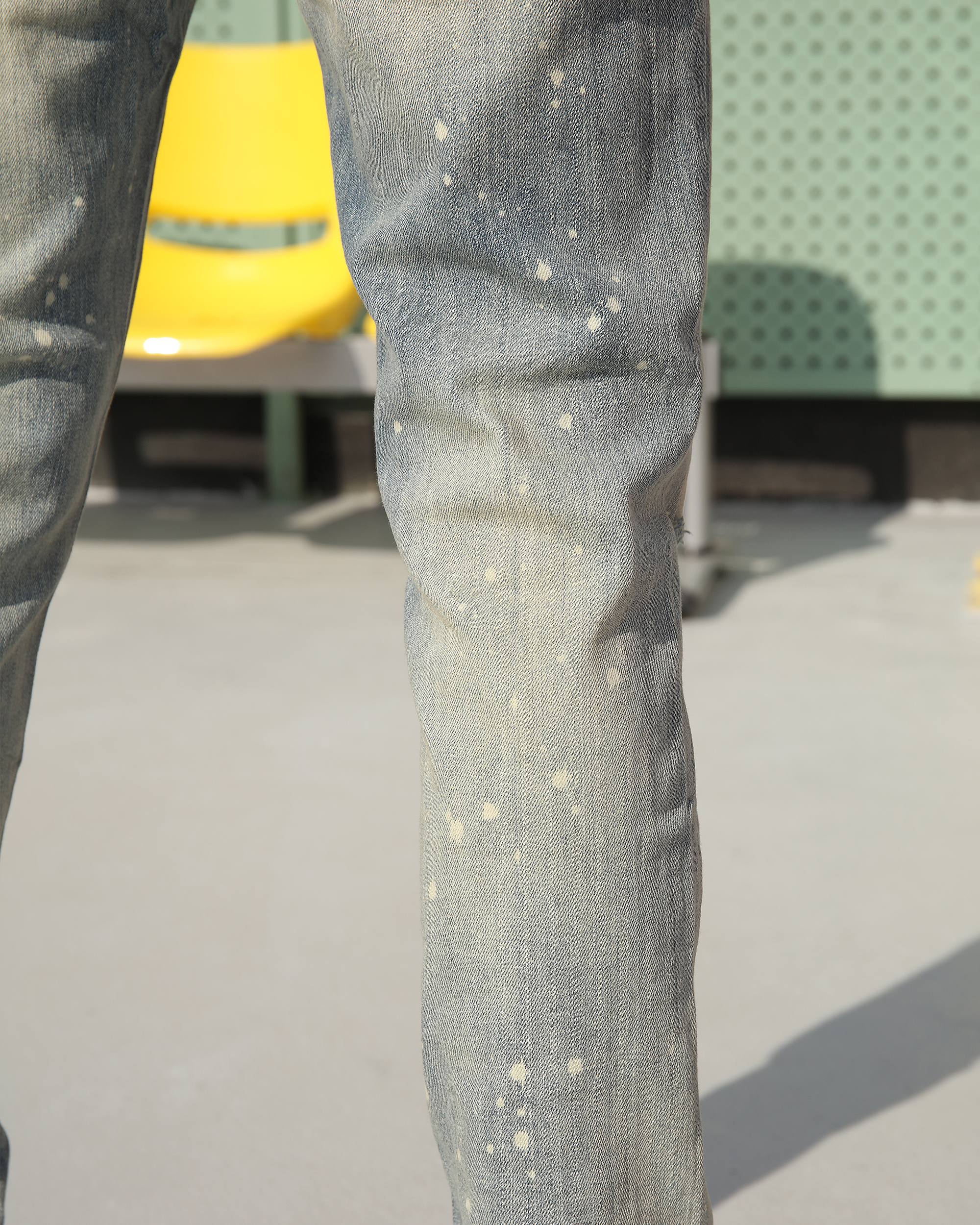 Stylish & Vintage Light Blue Paint-Splatter Slim Jeans for Men