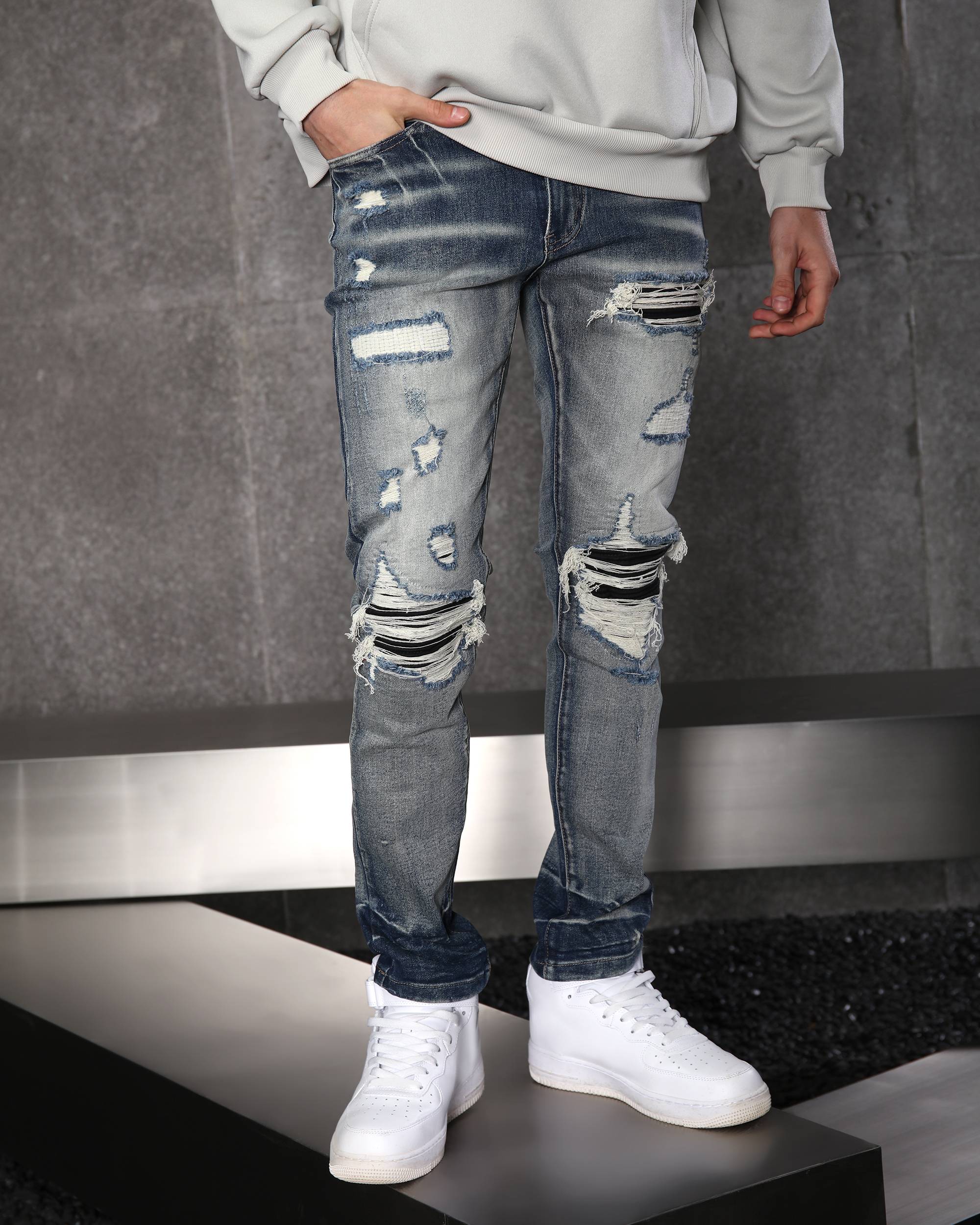 Men’s Streetwear Blue Ripped & Distressed Jeans with Black Patches