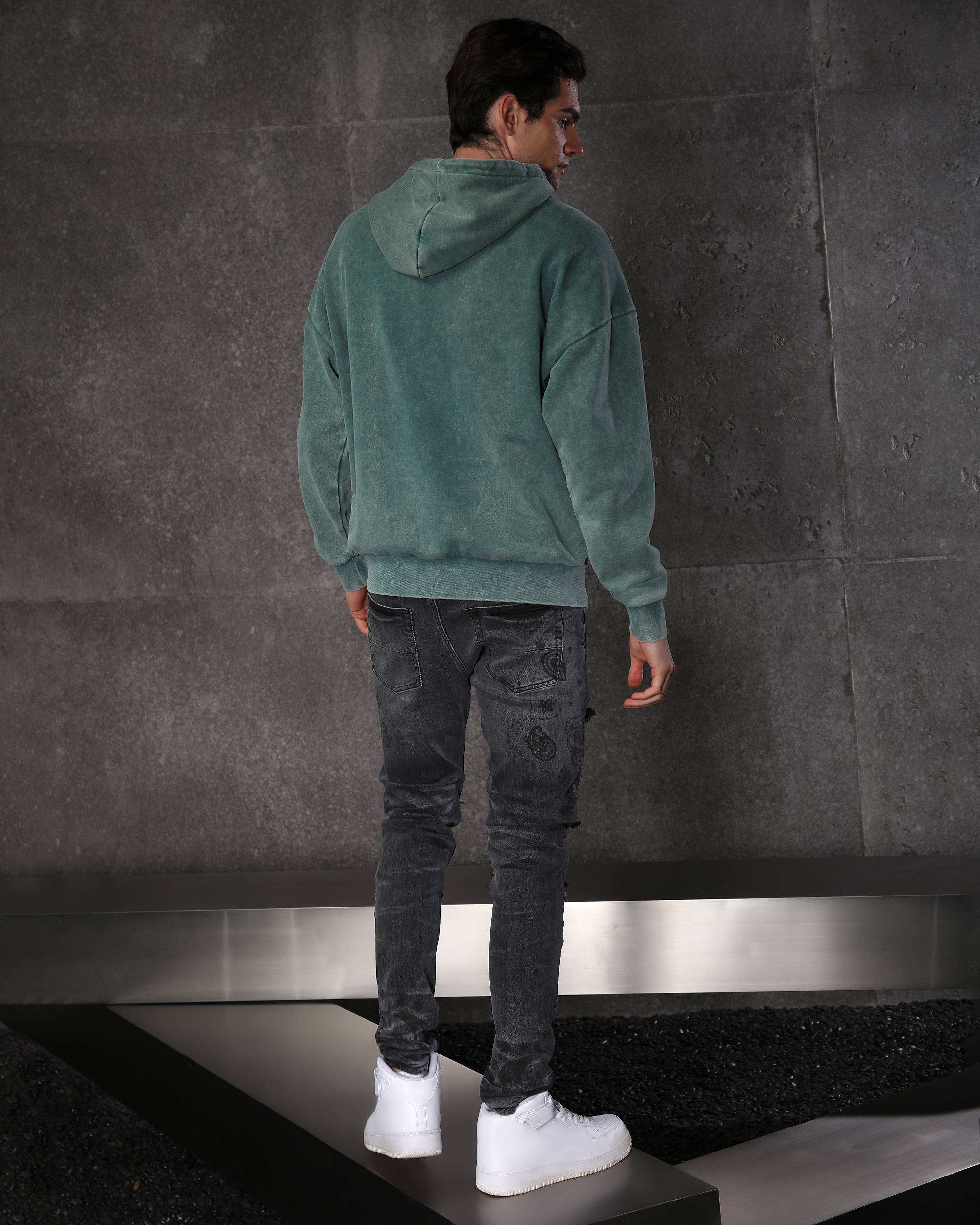 Sleek Men’s Black Distressed Skinny Jeans with Floral Prints