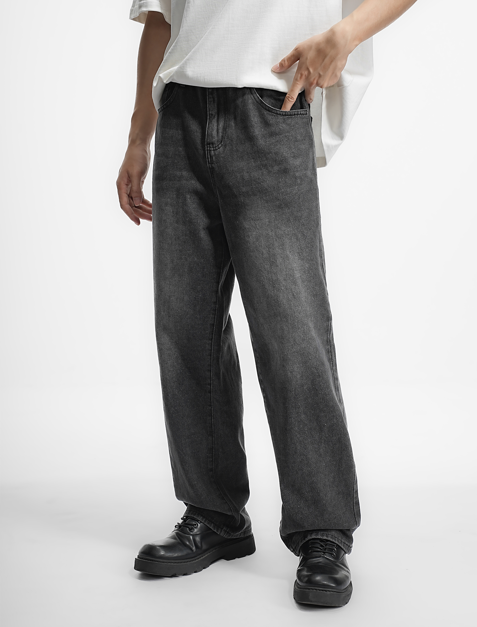 Men’s Street Style Black Washed Baggy Loose Denim Jeans