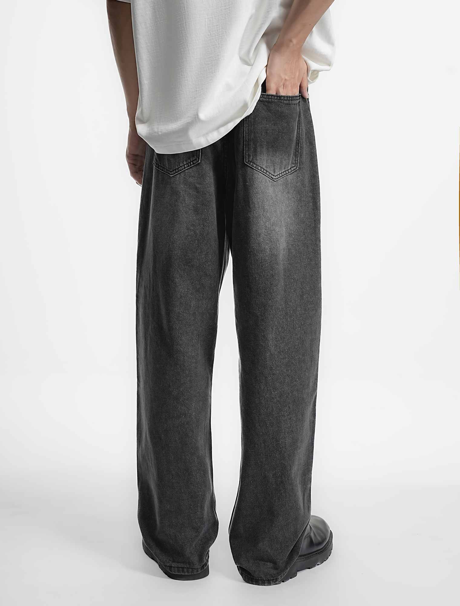 Men’s Street Style Black Washed Baggy Loose Denim Jeans
