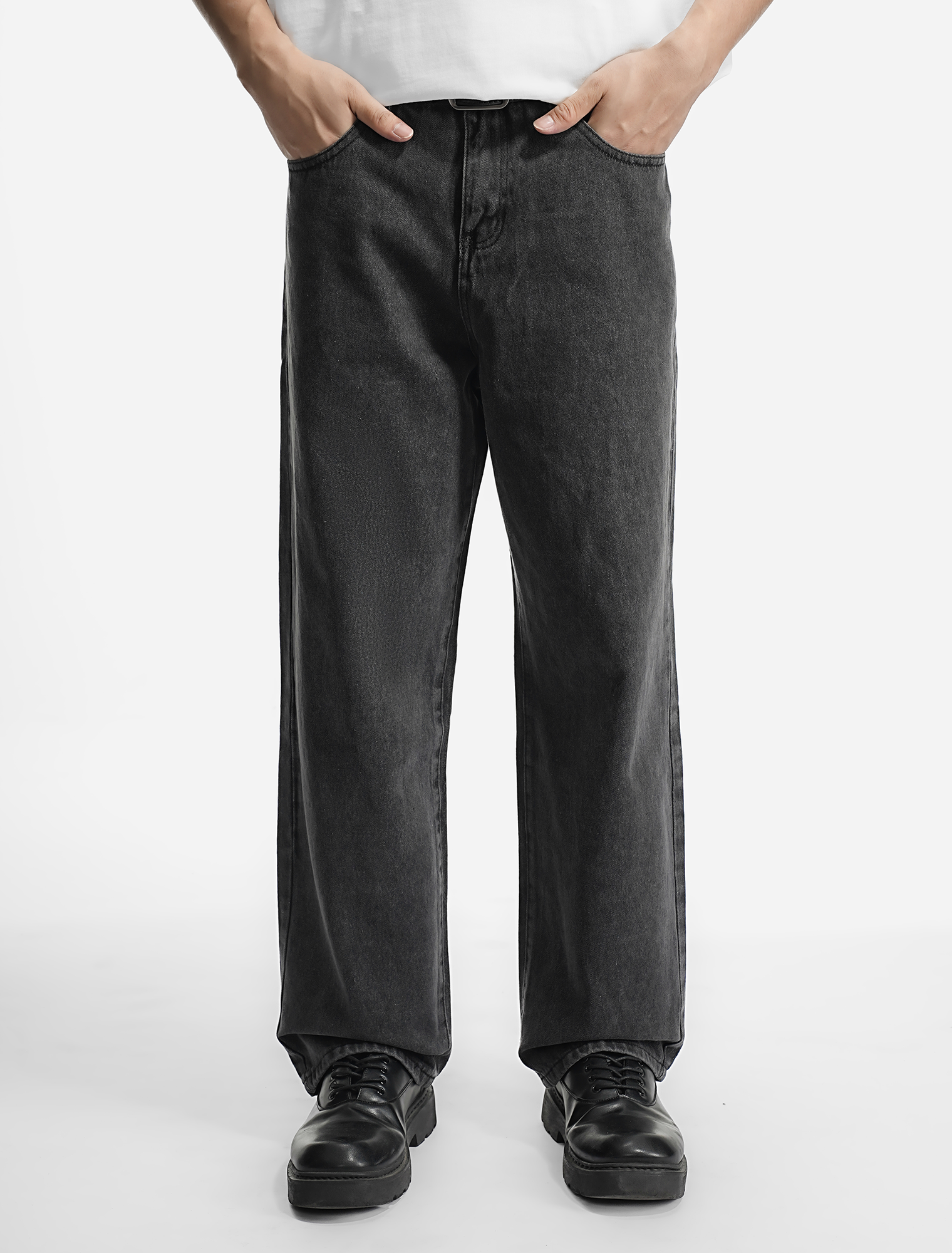 Men’s Washed Black Relaxed Straight-Leg Jeans Casual Denim Pants