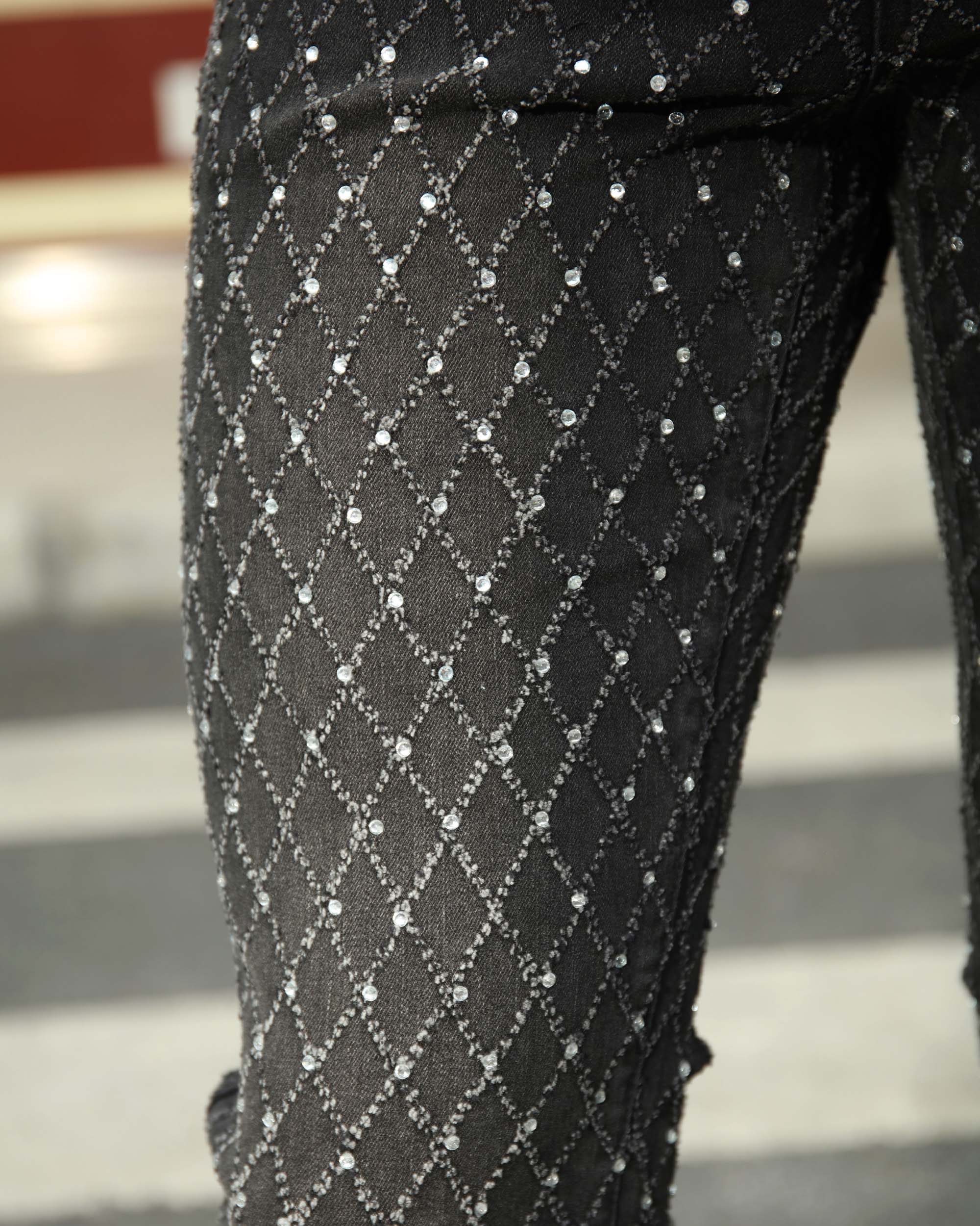 Men’s Light Blue & Black Rhinestone Plaid Skinny Jeans – Vintage Washed Slim Fit Denim Pants